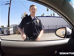 CAUGHT! black lady gets unloaded fellating off a cop